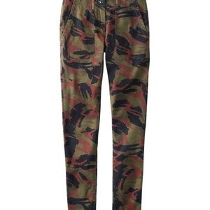 NWT Signature Slim Utility Pants